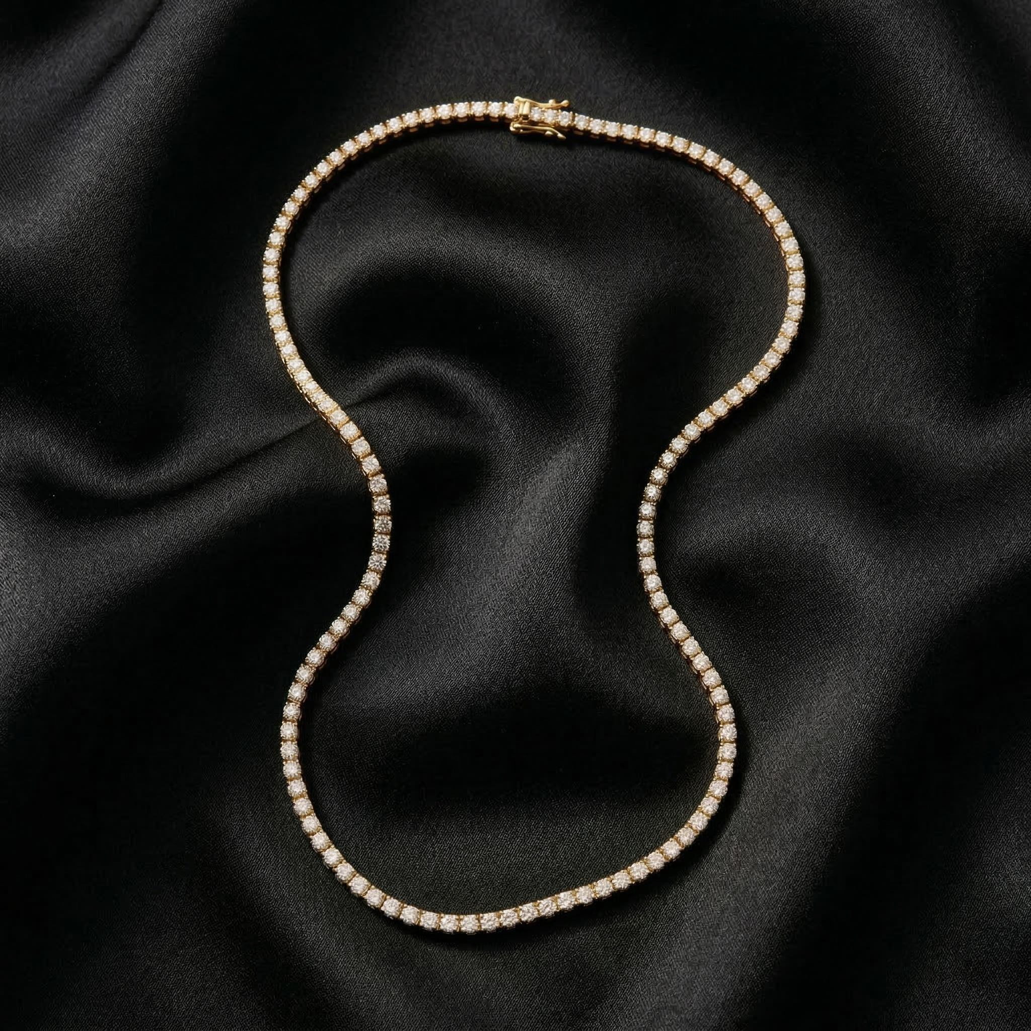 Silver Round Cut Sparkling Crystal Tennis Necklace