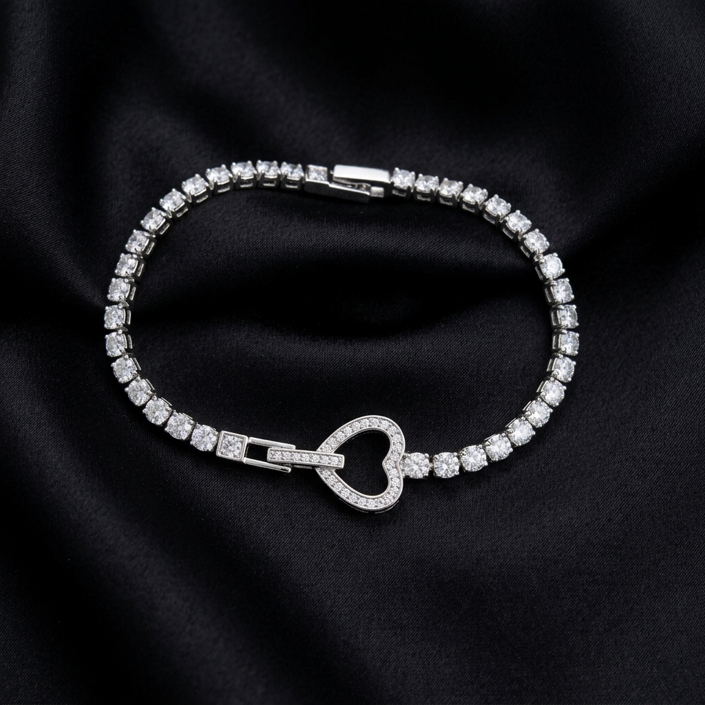 The Amour Infinite Tennis