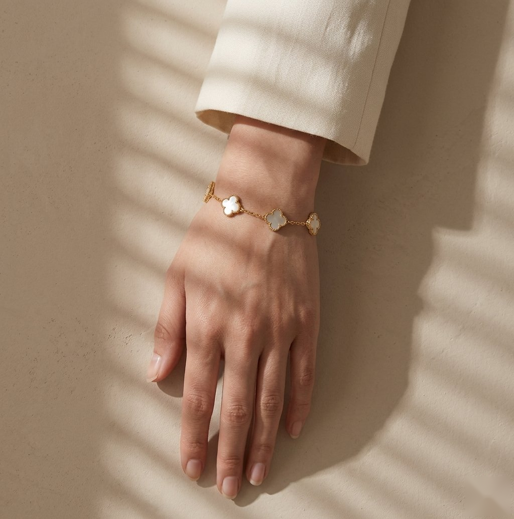Mother Of Pearl Clover Bracelet