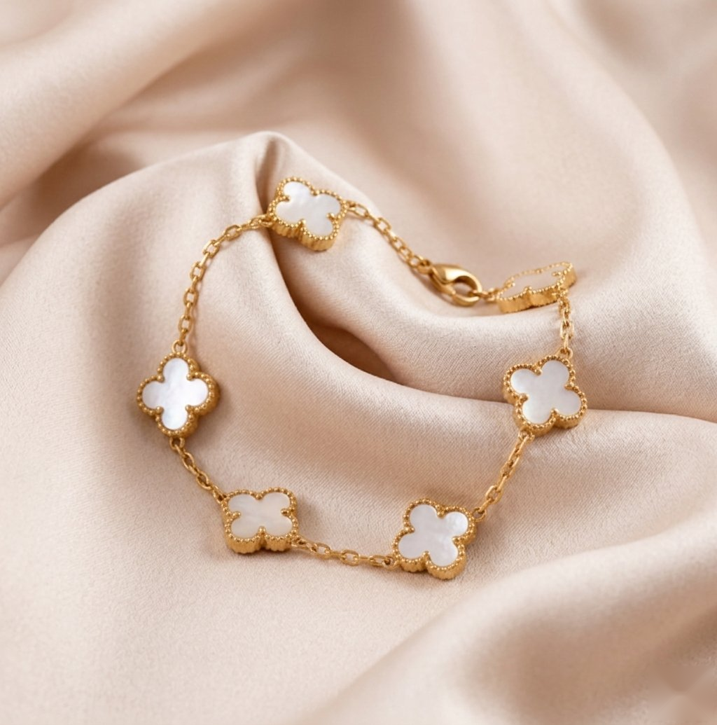 Mother Of Pearl Clover Bracelet