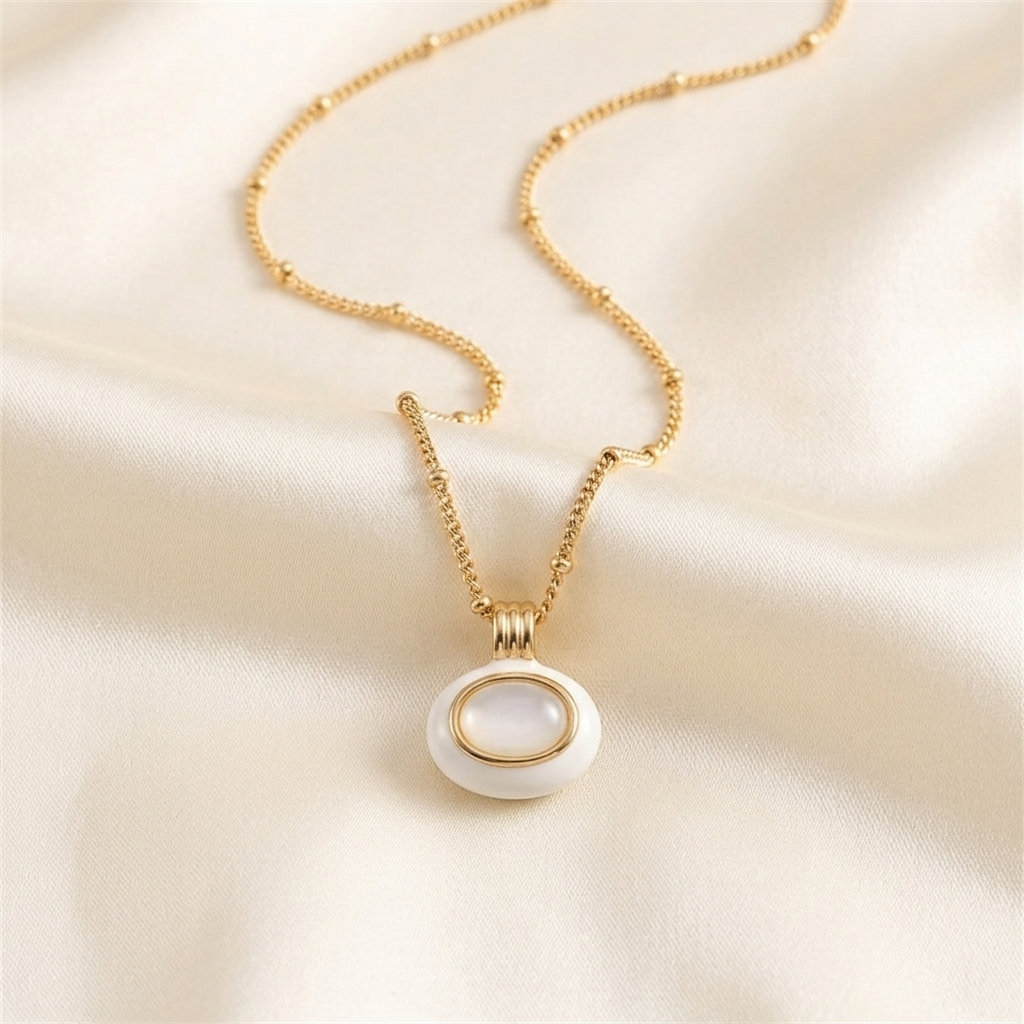 Gold Satellite Chain Sparkling Round Solitaire Necklace